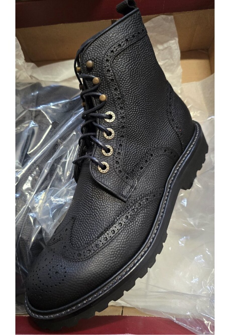 Wolverine Percy Boots Mens 8.5 Black Leather Vibram Sole Lace Up W40221 New